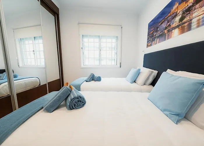 Douro Garden And Rooftop 1 *